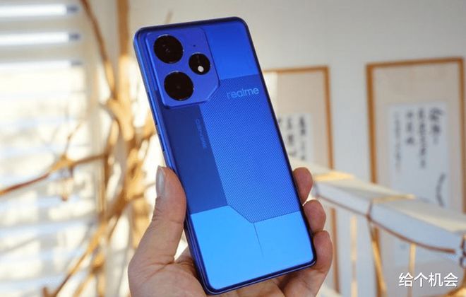 的4款高性能手机用起来丝滑顺畅价格还不高CQ9电子游戏网站2025可“闭眼买”(图9)